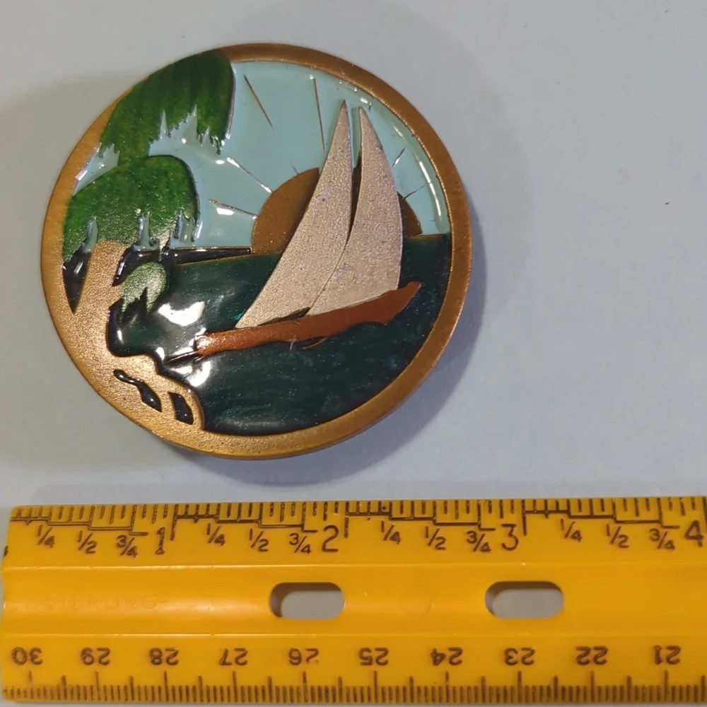 Indiana Metal Craft by features